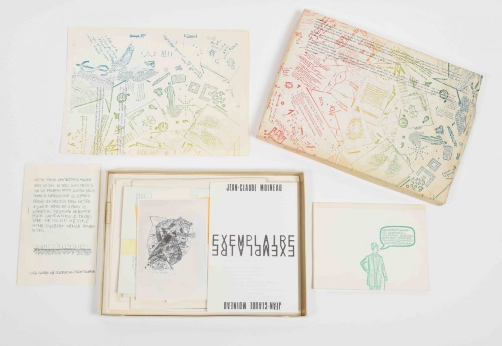 DlSPUTED's tweet image. Pantabox 69, 1970.
Box with 33 artists' contributions including texts, visual poetry, artists' booklets, photography and posters.