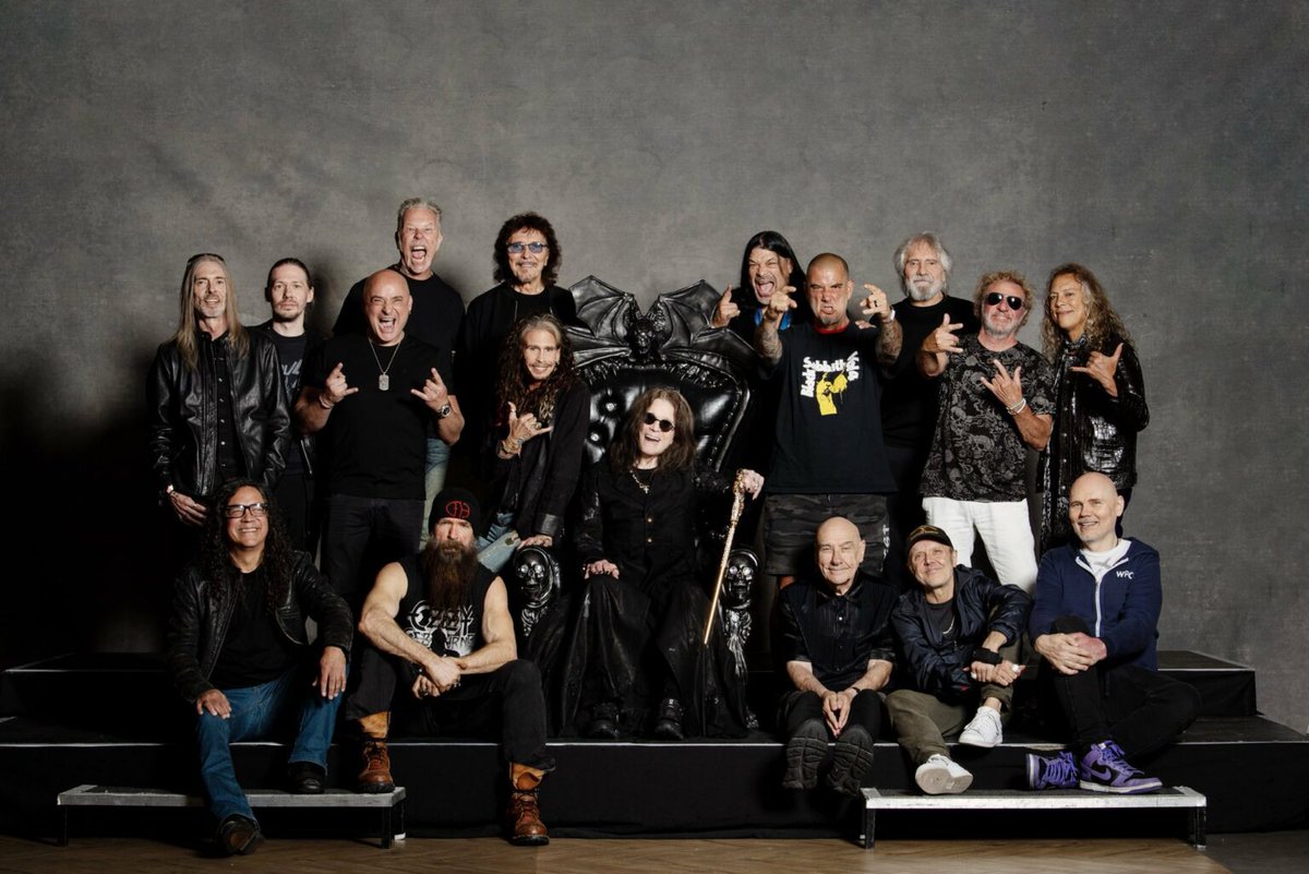 Back To The Beggining: Así fue la despedida de Black Sabbath y Ozzy Osbourne - warp.la/back-to-the-be… <a href="/WARPmagazine/">WARP</a> <a href="/WFM_Wradio/">WFM con Alejandro Franco.</a>