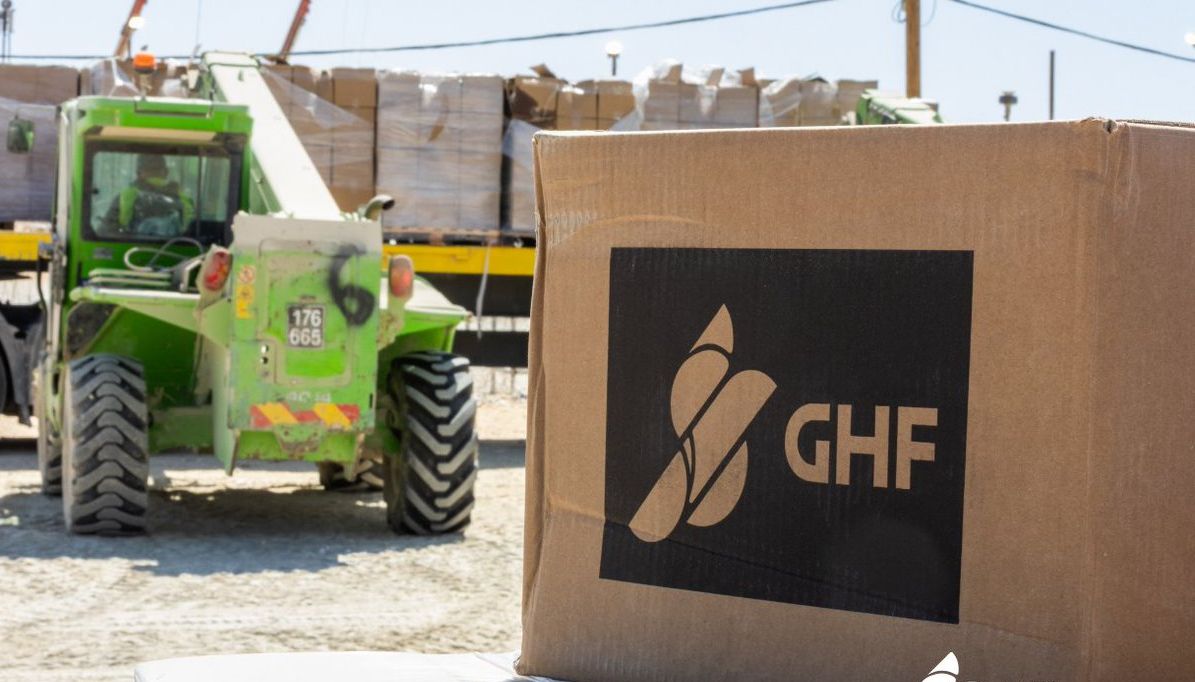 UNO-Organisationen lehnen Zusammenarbeit mit GHF ab. Die UNO argumentiert, mit der Gaza Humanitarian Foundation nicht zusammenarbeiten zu wollen, und lässt Hilfsmittel lieber verrotten als sie nach Gaza zu bringen. (Redaktion)
mena-watch.com/?p=137500