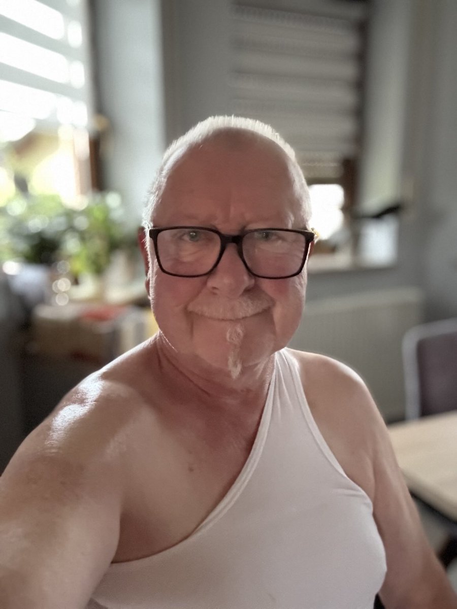 Cooler Opa/Cool Grandpa tweet media