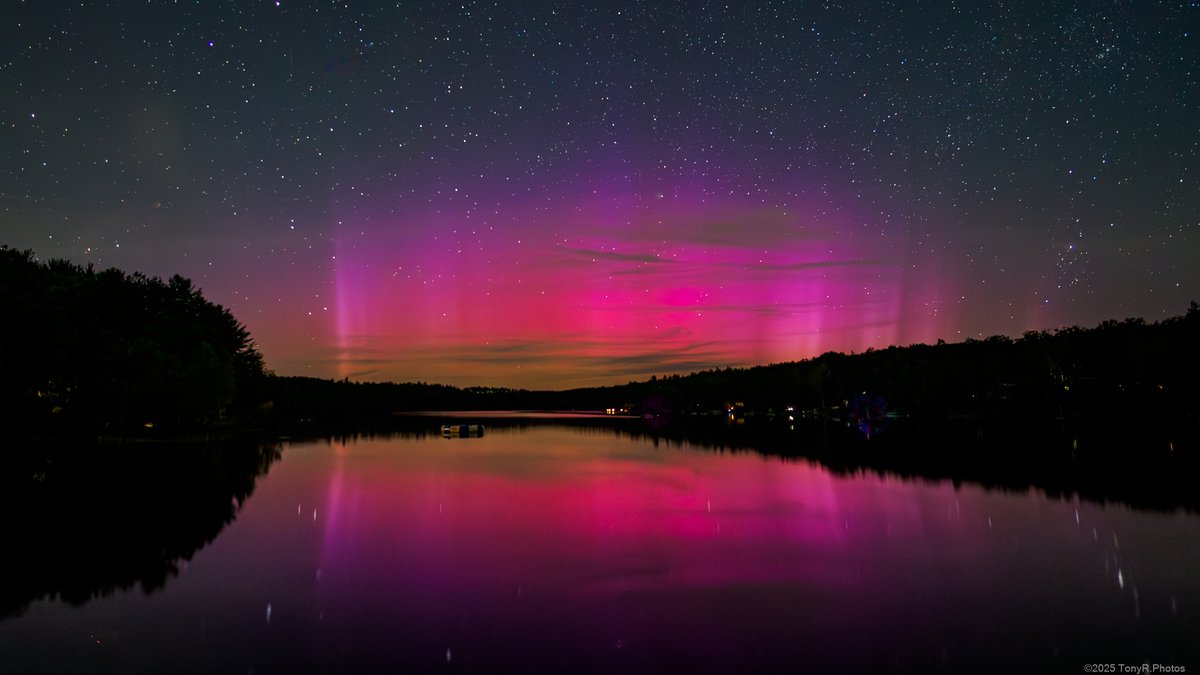 Tony_Rod's tweet image. Very brief (less than 10 mins) #aurora substorm in Goshen, MA. Second one of the night with little activity in-between. Taken on 7/22/25 at 11:04PM EDT.