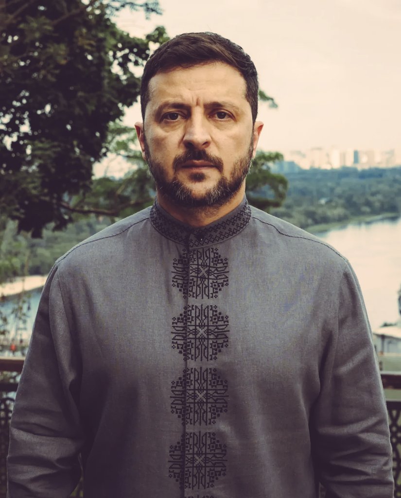 JCahayaZWH's tweet image. I stand with him no matter what.
For nearly three & a half years, he has protected his country & worked tirelessly.
He stayed. Even with assassins on his backside. Even when he could have easily fled.
I trust him to do what's right. ❤️
#ZelenskyyWarHero all day every day ❤️🔥👑