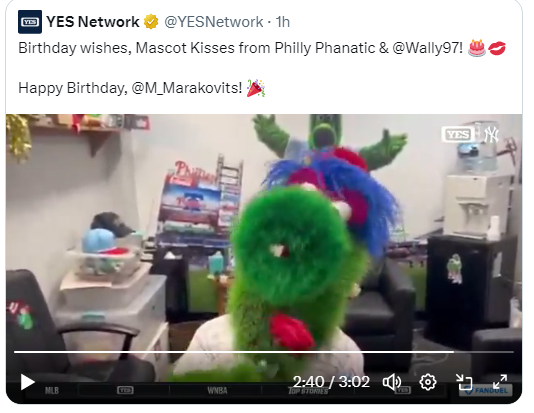 funwithnumberz's tweet image. Oh no, @alannarizzo - Phanatic is going Coldplay concert on you!
Happy birthday, @M_Marakovits!