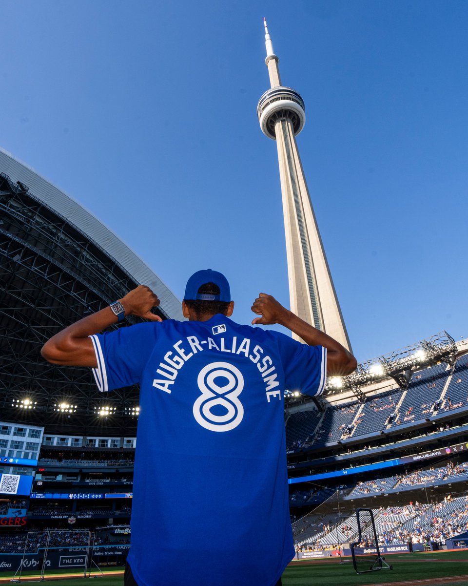 BlueJays's tweet image. Serving up HEAT 🔥
Good luck this weekend, @felixtennis!