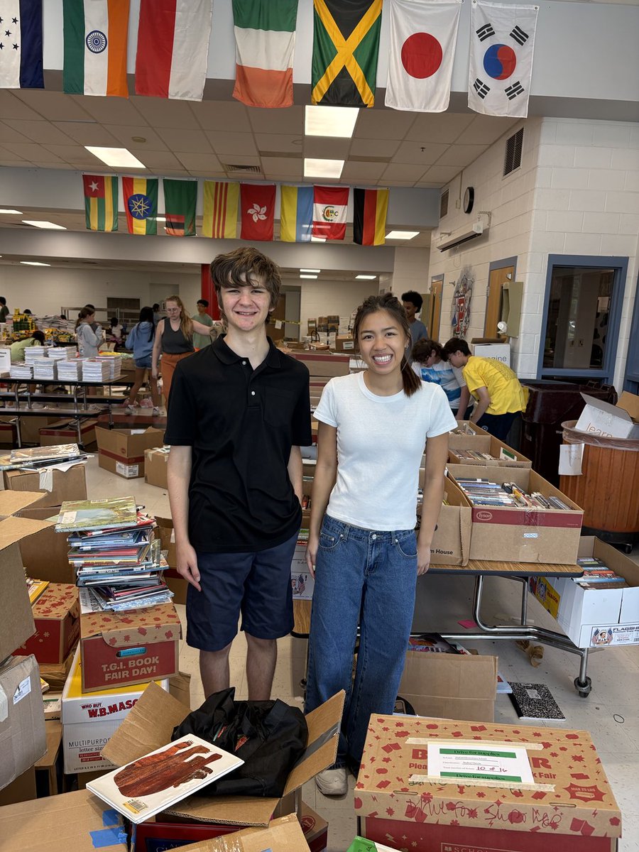Our Summer Rise students working hard sorting school supplies for our Drive for Supplies event on the 24th.
hope to see you there !