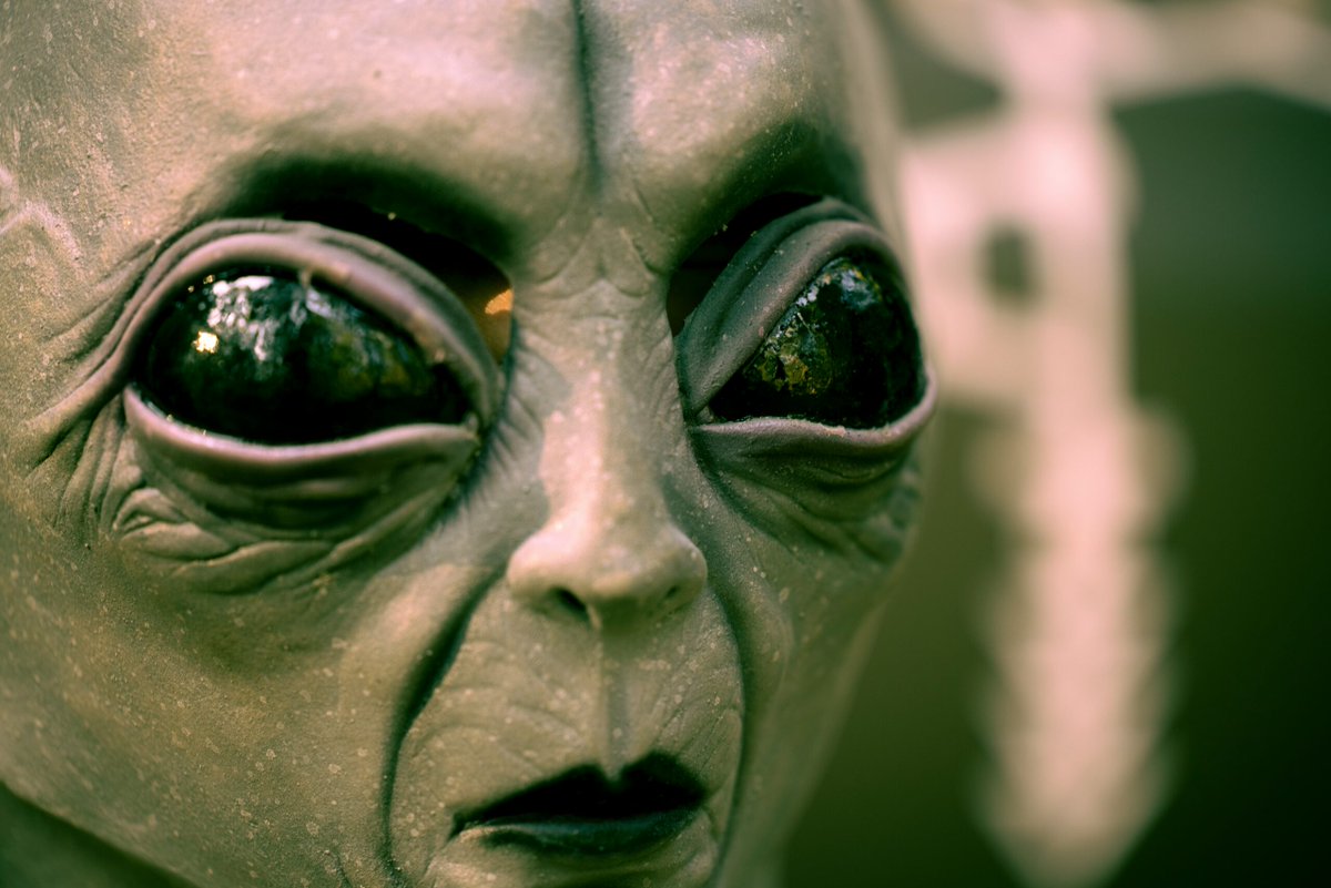 DracoBlaze51's tweet image. Exploring the Truth Behind UFO Sightings: Fact or Fiction? ... Read more #UFOTwitter👉 alienatedmedia.com/alien-encounte…