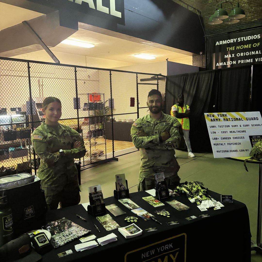 NY National Guard (@nationalguardny) on Twitter photo SSG's Pratt (left) and Mohamed (right) showed their support for local sporting events being present at Cage Wars 71 (<a href="/cagewarsmma/">Steve Yates</a>) on July 19th.
Interested in MMA and the military? As our recruiters about Army Combatives Training!
nationalguard.com/new-york
#GoGuard #GuardStrong SSG's Pratt (left) and Mohamed (right) showed their support for local sporting events being present at Cage Wars 71 (<a href="/cagewarsmma/">Steve Yates</a>) on July 19th.
Interested in MMA and the military? As our recruiters about Army Combatives Training!
nationalguard.com/new-york
#GoGuard #GuardStrong
