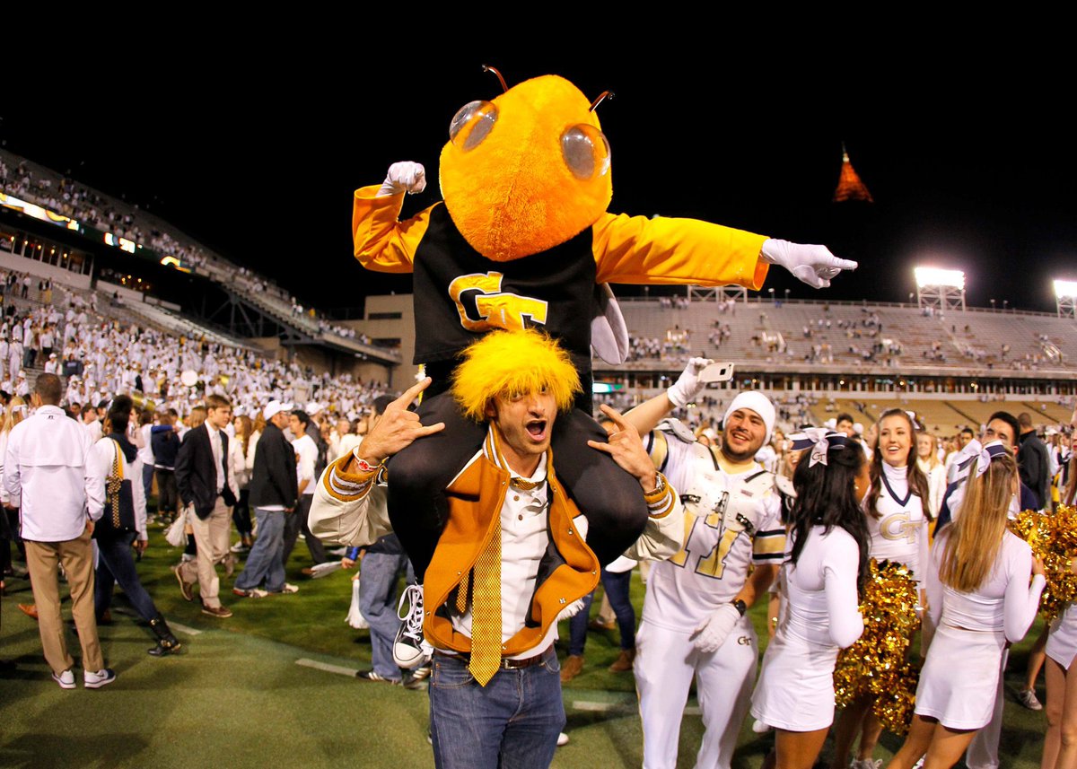 UnnecRoughness's tweet image. NO FUN:
The ACC will be fining schools for storming the field / court BEFORE the opposing team exits
1st offense: $50,000
2nd offense: $100,000
Each additional offense: $200,000