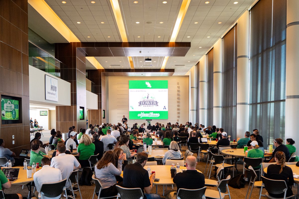 MeanGreenSports's tweet image. Started the new year strong with UNT Athletics at our Tower Summit — always a great time to come together, learn, and level up!
Major thanks to @OneBaggTalk, for bringing the fire and reminding us that with vision and purpose, we can create a legacy that lasts. Let’s keep…