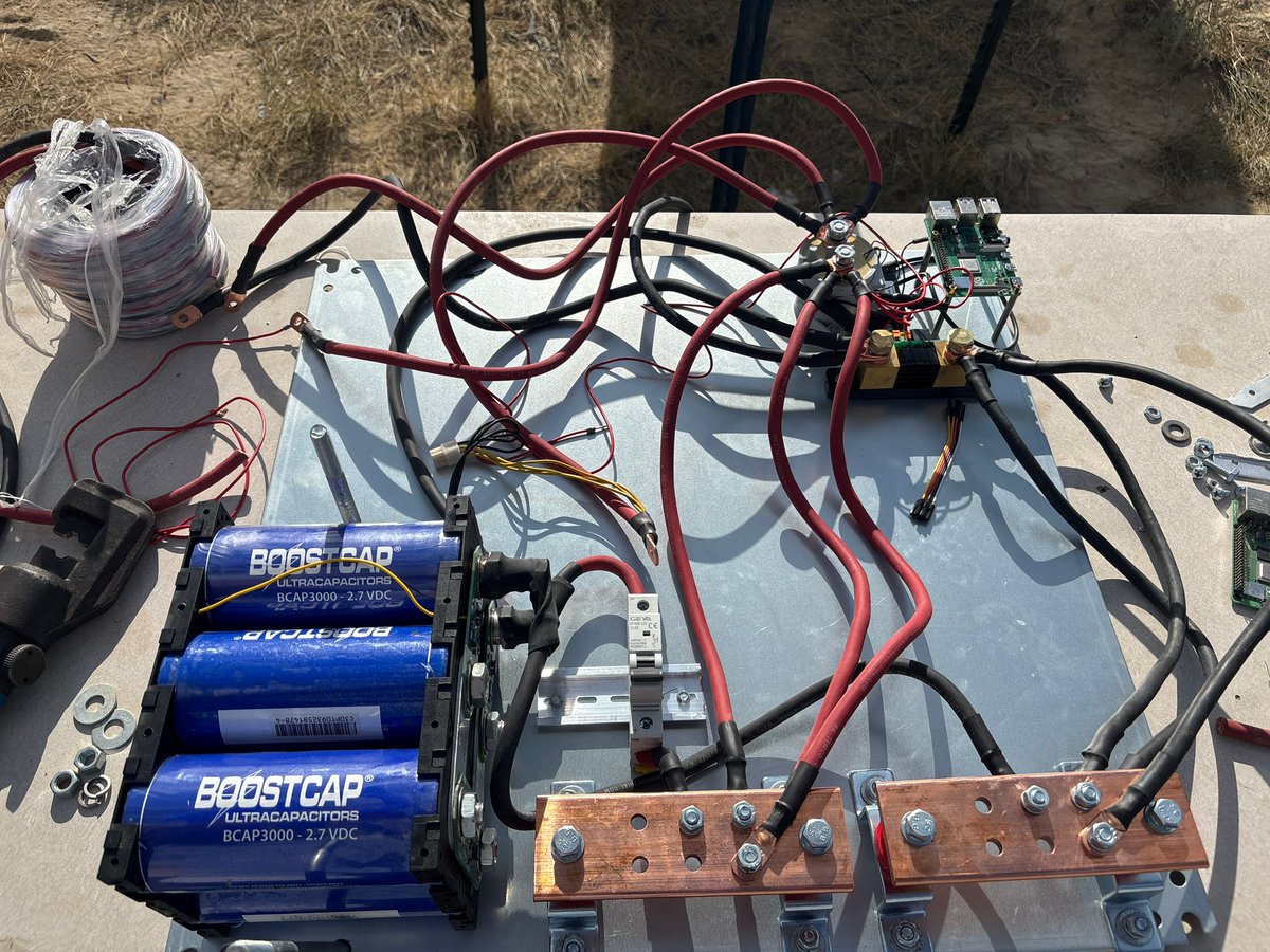 100AcresRanch's tweet image. Hashbox 1 of 4 n then it’s on to ranch edition prototype. Lfg!