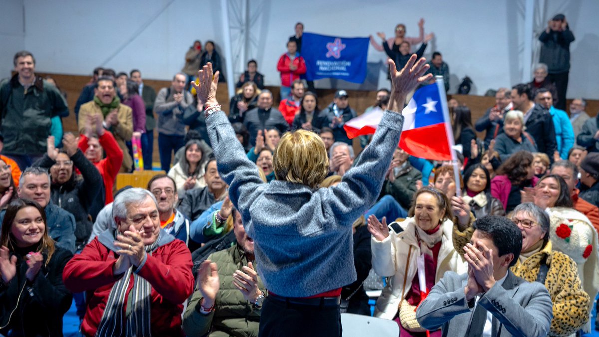 Orden, progreso y esperanza 🇨🇱🤲🏻

Vinimos con propuestas serias para la región, y me voy con el corazón lleno de cariño y con preocupaciones que serán parte central de nuestro programa de Gobierno.