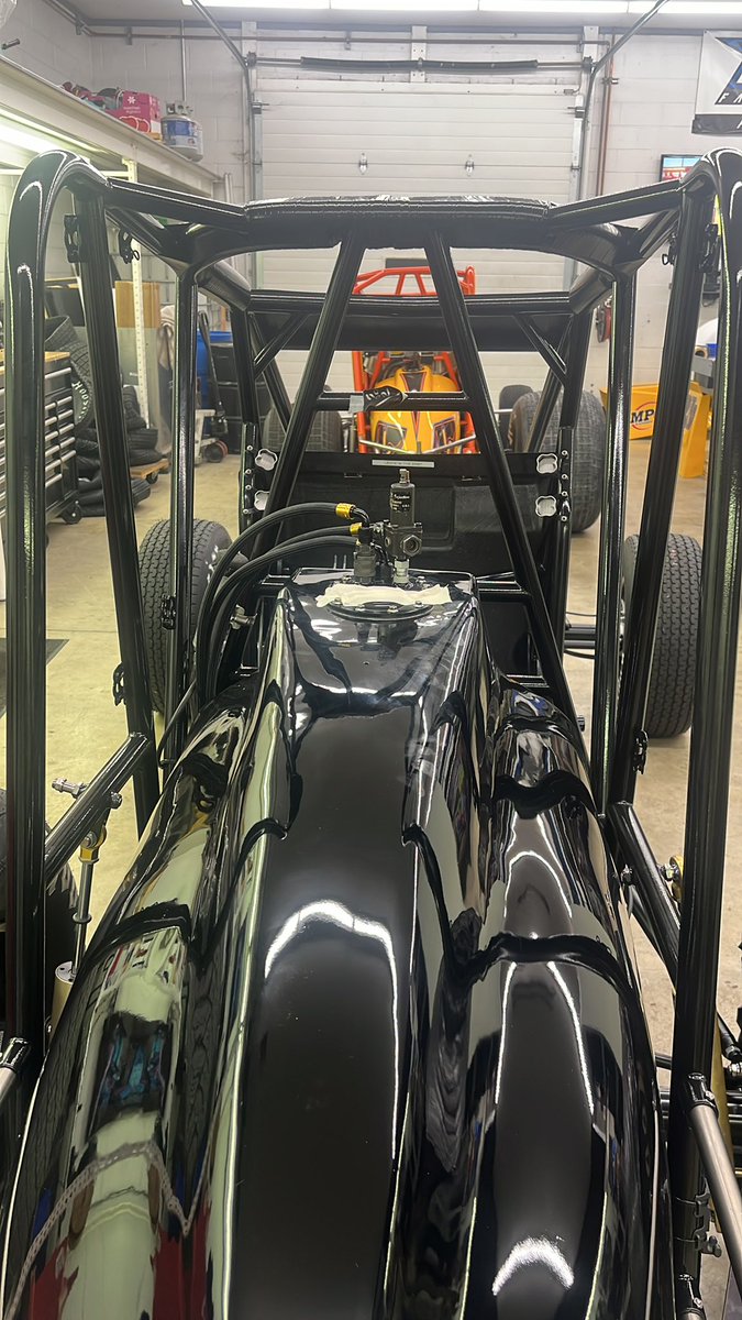 matthummel4's tweet image. Might need to upgrade our space. #FullHouse