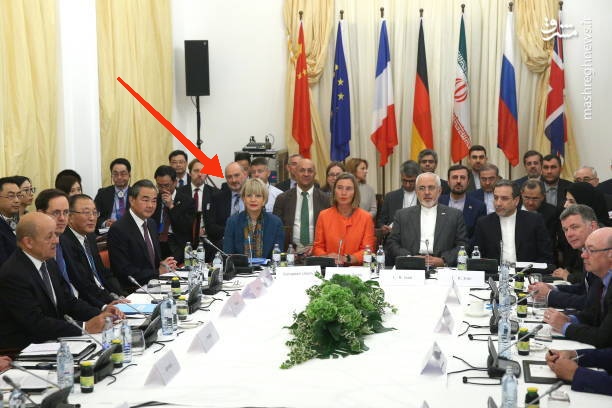 EnghelabiD's tweet image. معرفی میکنم پدر باقی ماندن تحریم ها و عامل بدبختی ملت ایران: #فرانچسکو نامرد!