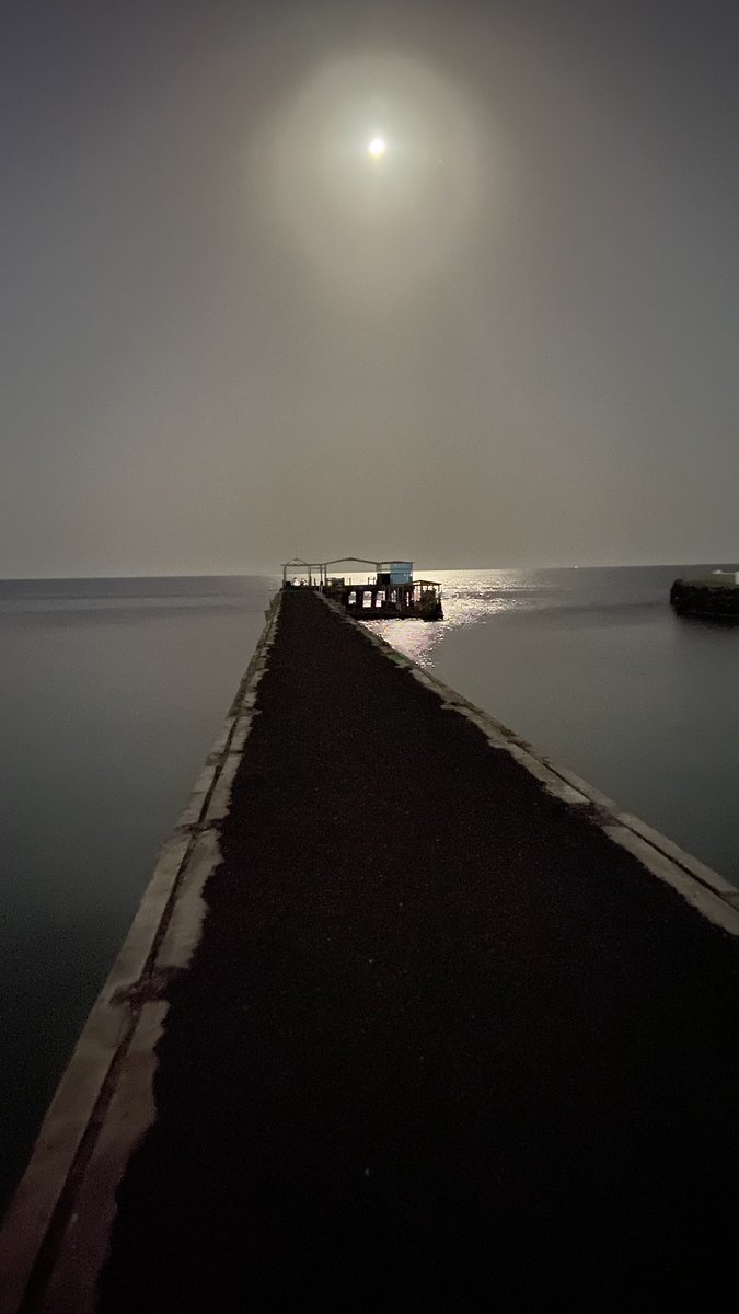 careabtu's tweet photo. 3:05 in Jeddah https://t.co/53HtOxM9wR