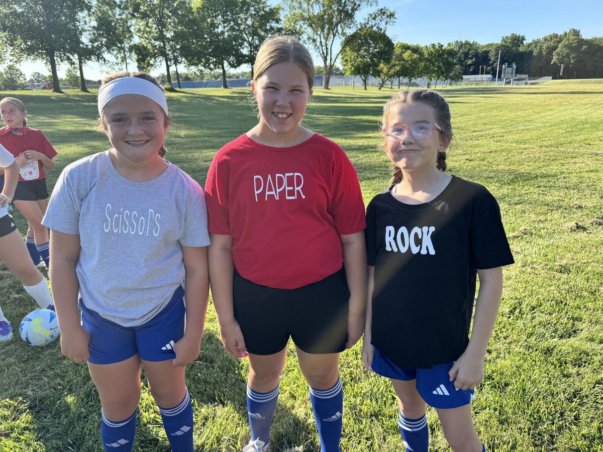 AWHSSoccer's tweet image. Twinkie Tuesday was a huge success!! Can't wait to see all the funky socks tomorrow!!