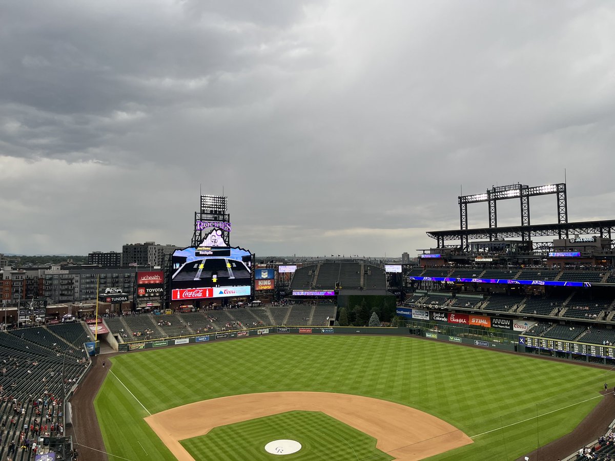 AustinH2714's tweet image. Erick Fedde I’m begging you to be average tonight.
