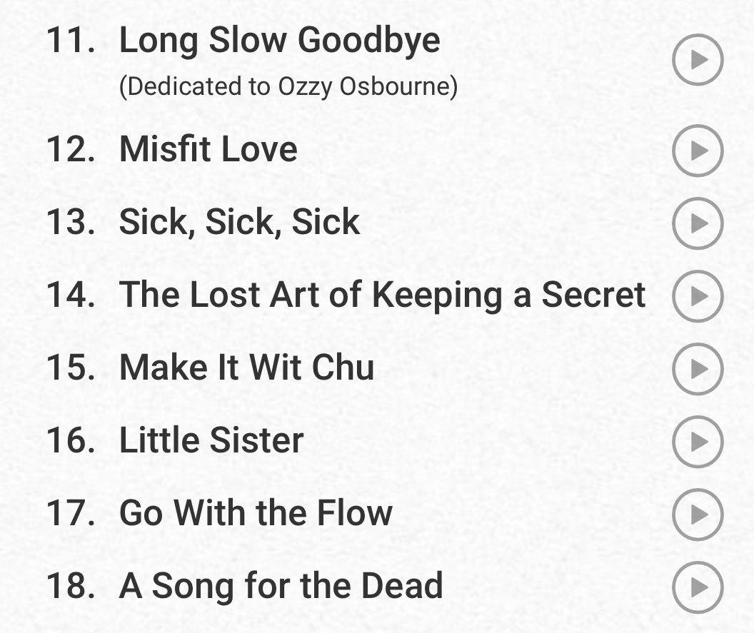 misguidedguts's tweet image. qotsa dedicating long slow goodbye to ozzy at their show tonight 🥹