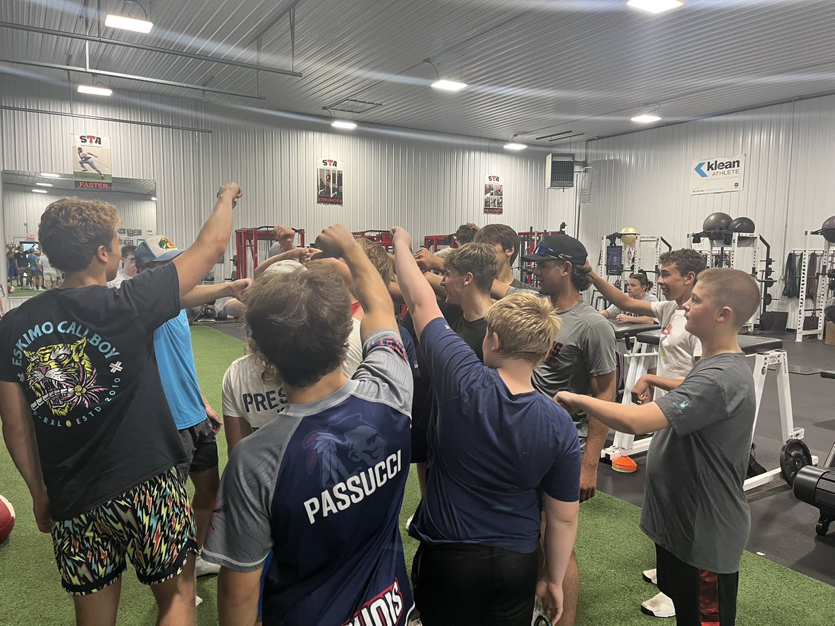 Iroquois Red Hawks Football (@ihs_redhawksfb) on Twitter photo After great defensive OTA session last night the Hawks came right back to <a href="/STAPerformance/">STASportsPerformance</a> tonight! After great defensive OTA session last night the Hawks came right back to <a href="/STAPerformance/">STASportsPerformance</a> tonight!