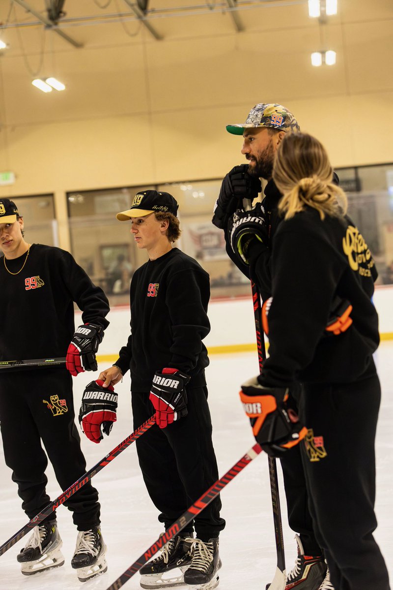 BizNasty2point0's tweet image. Had a blast in Idaho at the @GretzkySchool . Thanks Ty & @TrevorGretzky and the whole crew for having me out for a twirl.