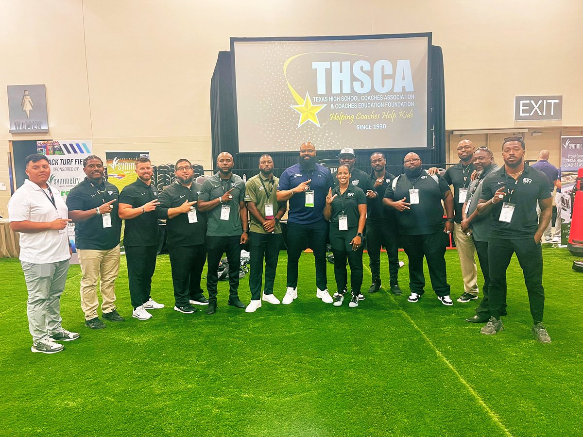 CoachDMcNeal's tweet image. Thank you @THSCAcoaches for another impactful & informative convention! I always leave coaching school feeling empowered and motivated for the year ahead! It is truly a blessing to be in this profession & apart of the largest coaching association in the nation!
Ready for year 20!