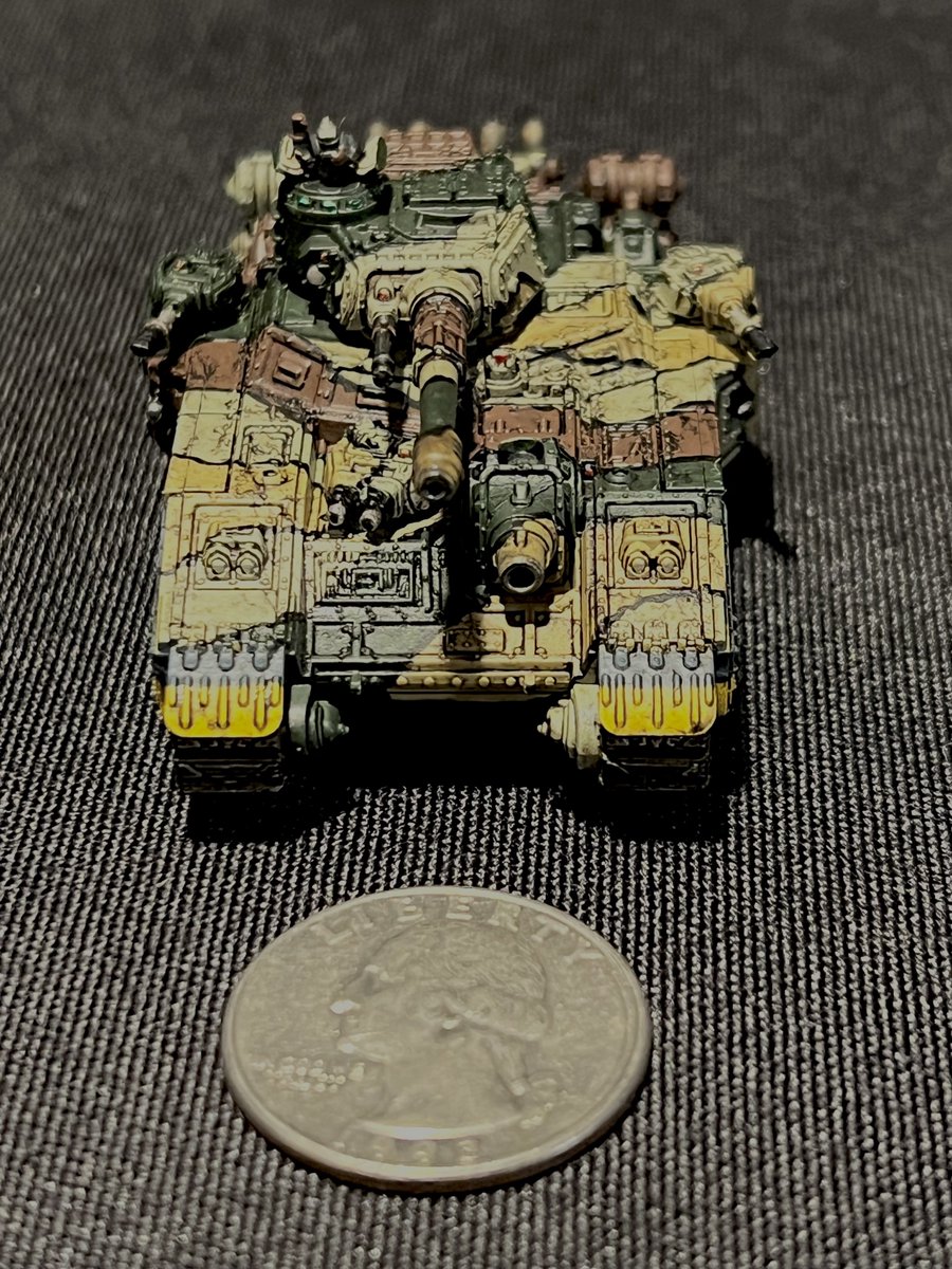 AdeptusEleven's tweet image. I’m trying to clear some of the hobby backlog off my desk this summer so I can start some new projects.
Finished up the first Baneblade for my Legions Imperialis Solar Auxilia army.
