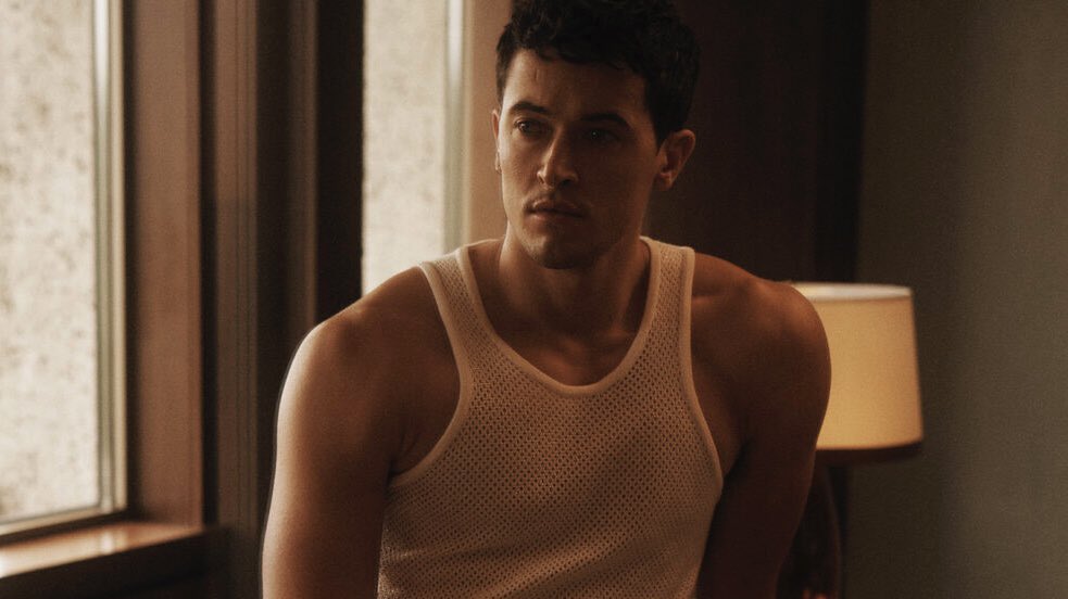dhebshxbxbb's tweet image. hear me out since there going for a younger x-men…..
tom blyth as scott summers/cyclops