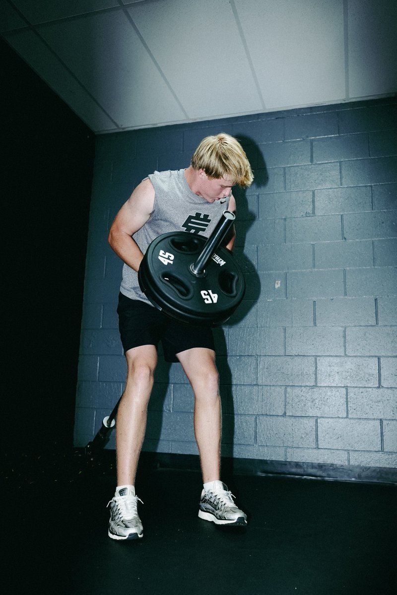 bradyedmunds9's tweet image. work.💪🌰 #gobucks @HBHSFootball @coach_ram1381
@Hatch89 @CoachFess
@GregBiggins @BrandonHuffman @Birm @Bucknuts247 @Bill_Kurelic @_Pat_Murphy @mickdwalker
@TonyGerdeman @Andrew_Gillis70
@Stephen_Means @alexgleitman
@SteveHelwagen @BlairAngulo @adamgorney @TheUCReport