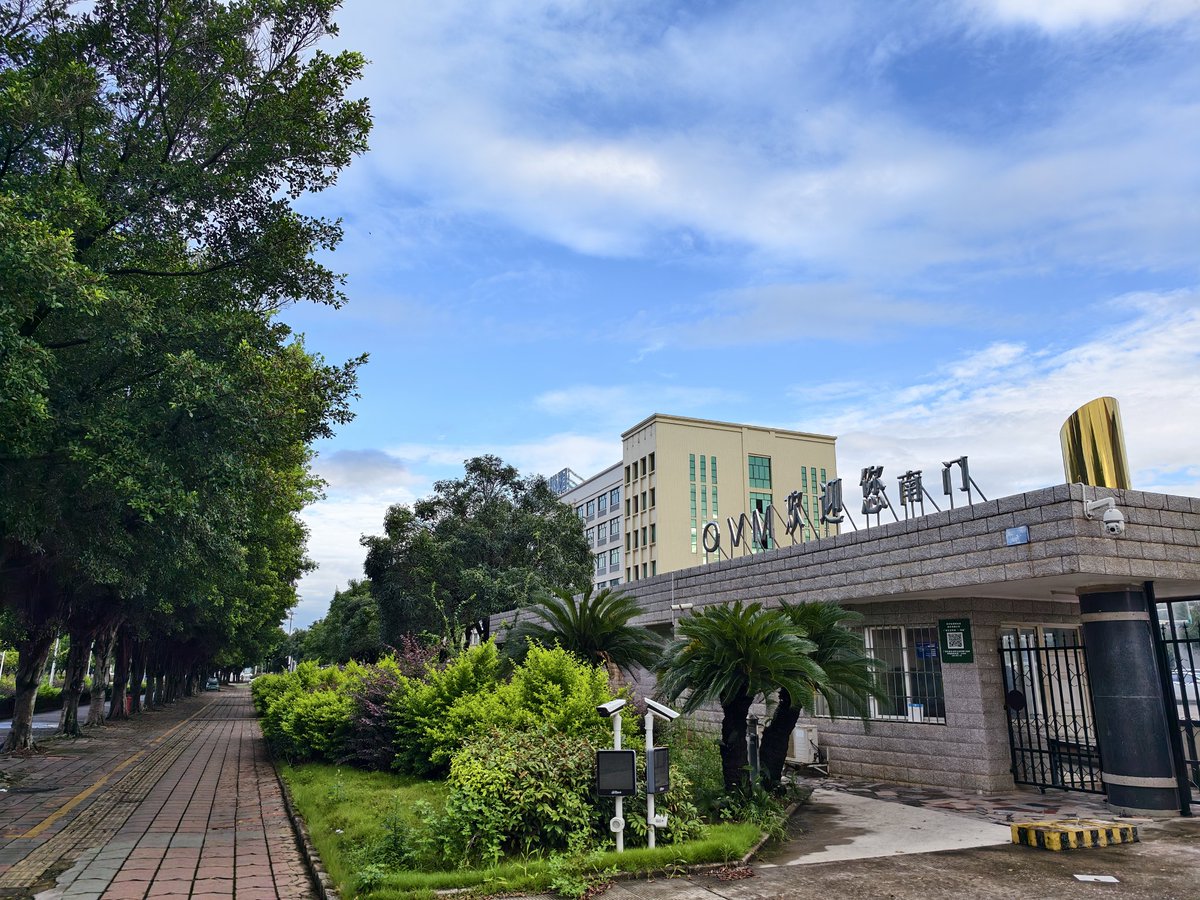 Pt_Lee_'s tweet photo. good morning every one,welcome to our factory! https://t.co/MDq0XCw70z