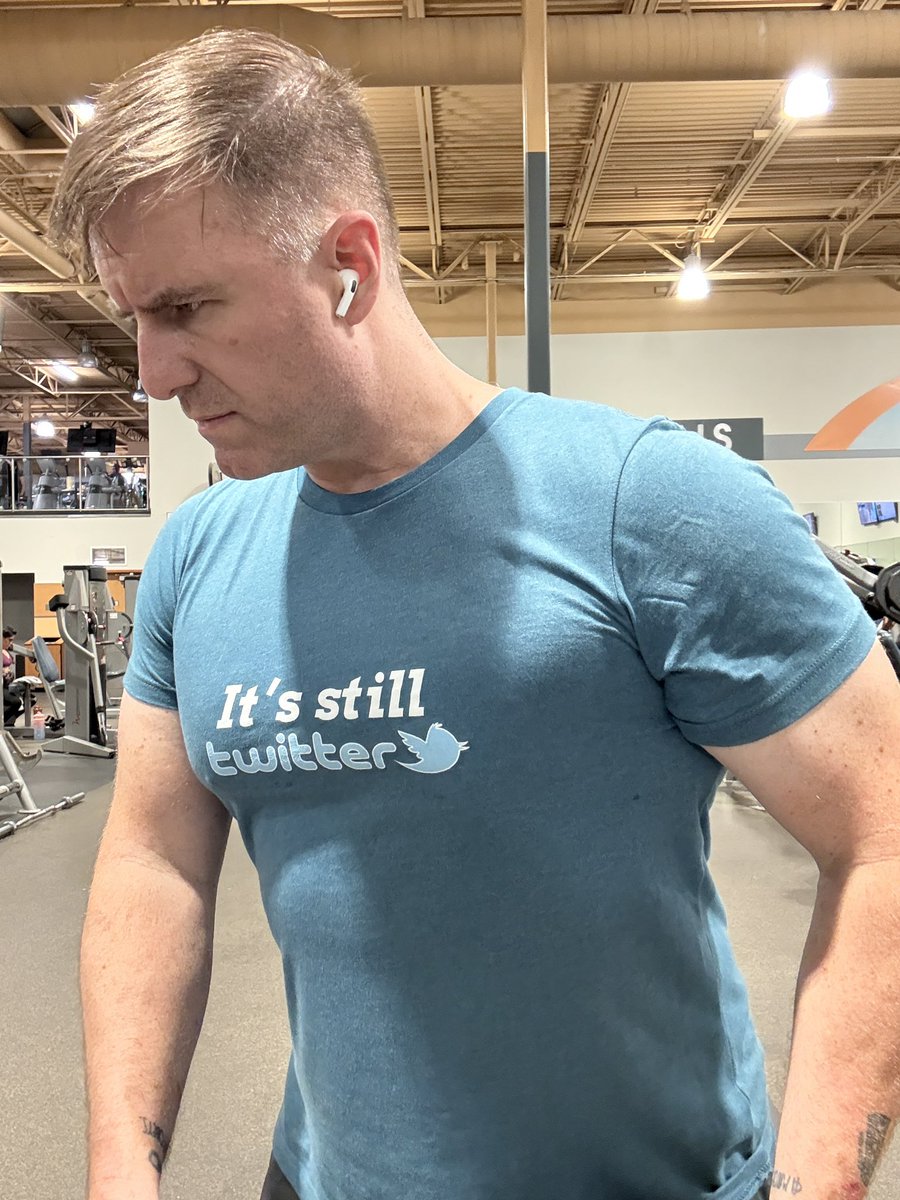 S-Tier Loot tweet media