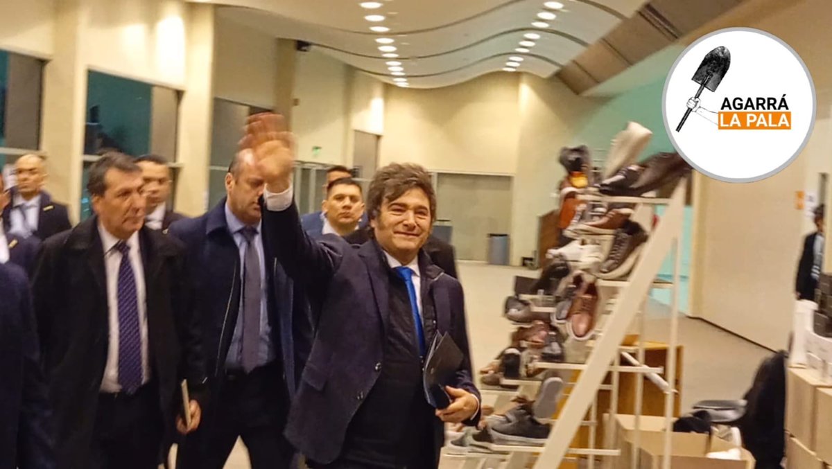 agarra_pala's tweet image. 🚨 EL MEJOR PRESIDENTE DE LA HISTORIA EN LA DERECHA FEST 🇦🇷🦁 @JMilei