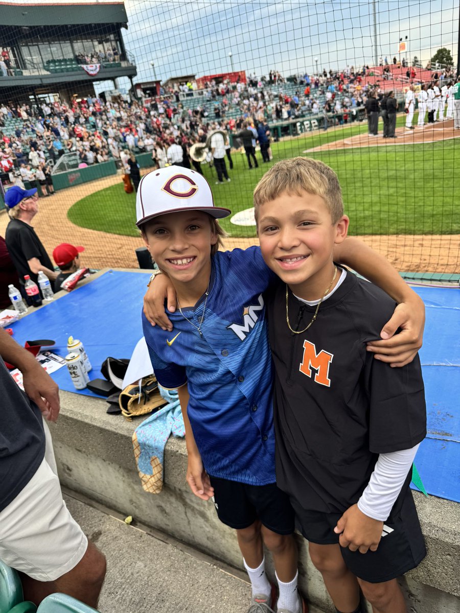 tpfeif4's tweet image. Celebrating his 10th birthday with @FMRedHawks All Star game and his fresh @CobberBaseball lid from @atrenz10 & @CobberBaseball got him knucks from the one and only @cobbbuckyball ITS A GREAT DAY!