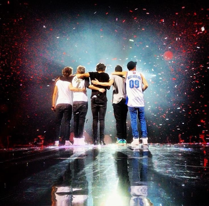 cakeezouis's tweet image. Home isn't always a place, sometimes it could be a person❤️

#15YearsOfOneDirection