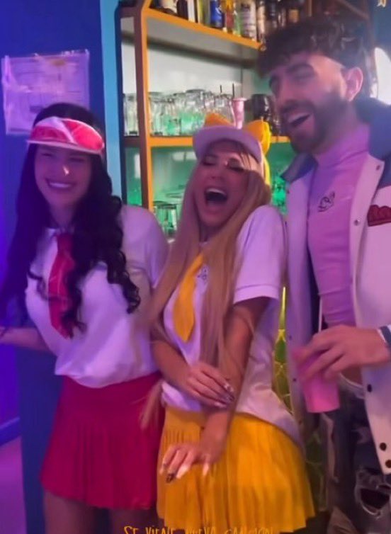 NachoMiVodka's tweet image. No no amo este junte, Stefy Xipolitakis, Chiara, Ulises y La Coqueta amoooor 🫦