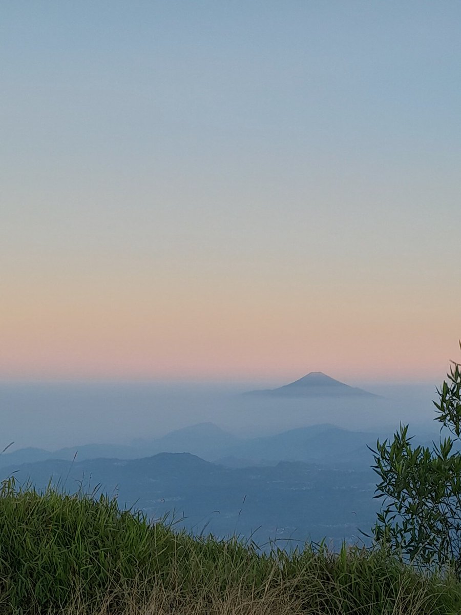 @.gyumin anak pantai kalau diajak ke sini mau ga ya wkwk