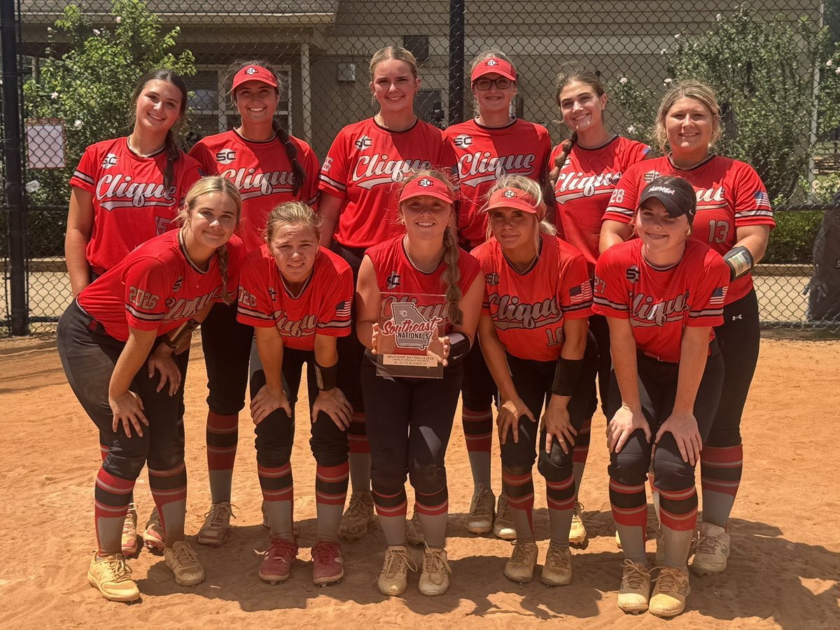 Great week with my teammates at the Triple Crown Southeast Nationals! Southern Clique finished up with a 7-1 record and as the Elite Bracket Runner Ups! Next up…SENIOR year <a href="/lilyrobinson26/">Lilian Robinson</a> <a href="/SydneyLord26/">Sydney Lord</a> <a href="/KolbeeOsborne15/">Kolbee Osborne</a> <a href="/raeganwatkinss/">Raegan Watkins</a> <a href="/GMorabito2027/">GinaMorabito2027 🥎</a> <a href="/UWGSoftball/">West Georgia Softball</a>