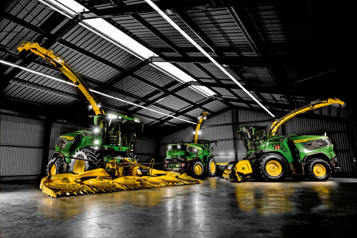 AFIA (@ausfodder) on Twitter photo 🚜It’s all first-class comfort & precision ag technology with <a href="/JohnDeereAUNZ/">John Deere (AU, NZ)</a>'s new F8 & F9 Self-Propelled Forage Harvesters, coming to the AU/NZ market later this year.
📢Find out more about how John Deere is raising the bar for forage harvesting in Aus
deere.com.au/en/news/all-ne… 🚜It’s all first-class comfort & precision ag technology with <a href="/JohnDeereAUNZ/">John Deere (AU, NZ)</a>'s new F8 & F9 Self-Propelled Forage Harvesters, coming to the AU/NZ market later this year.
📢Find out more about how John Deere is raising the bar for forage harvesting in Aus
deere.com.au/en/news/all-ne…