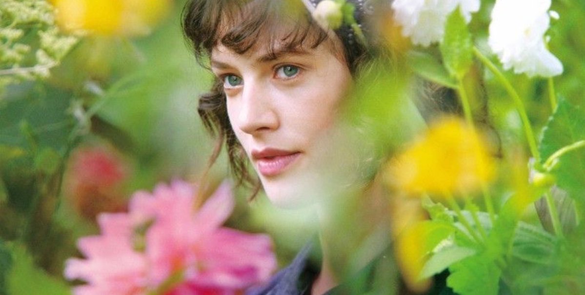 _carlaperfoll's tweet image. — Está demorando muito para fazer este jardim.
— As coisas importantes levam tempo. Dediquei os meus dias a dar vida às plantas.
🎬 Uma Beleza Fantástica
Simon Aboud
2016