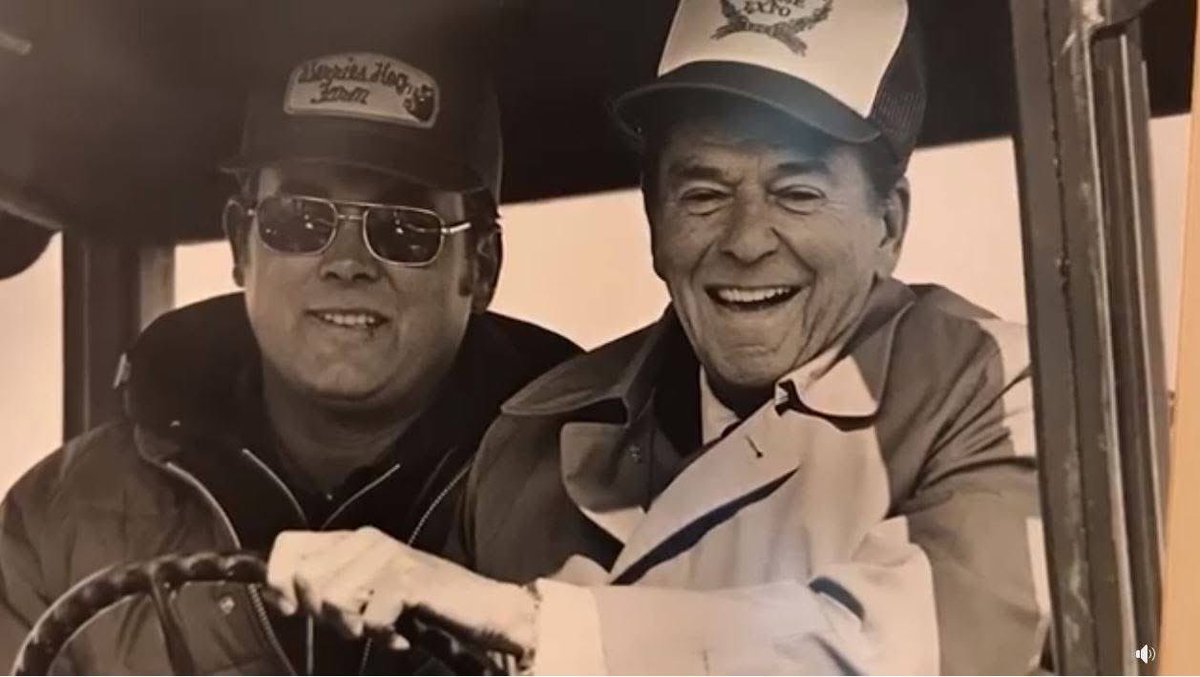 maxarmstrong's tweet image. Presidential tractor sighting today in Central Illinois. @strip_till_john exercised and washed “Ronnie.” It was autumn of 1982 when “Dutch” came calling on the Werries farm. (It was 2011 we welcomed “Ronnie,” the JD 8630, at Rantoul. @halfcenturyshow.)