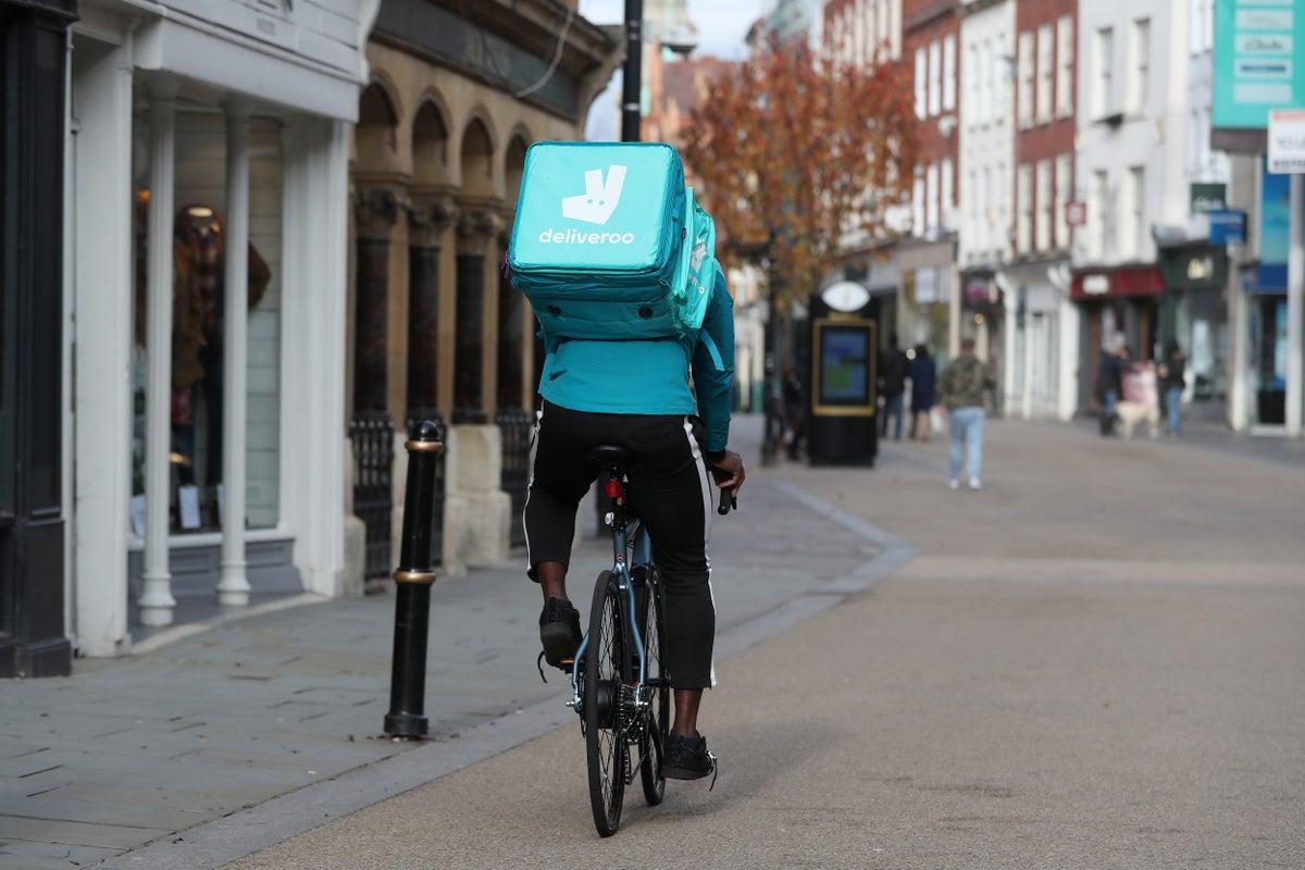 Independent's tweet image. Asylum hotel data to be shared with food delivery firms in illegal working crackdown independent.co.uk/news/uk/home-n…