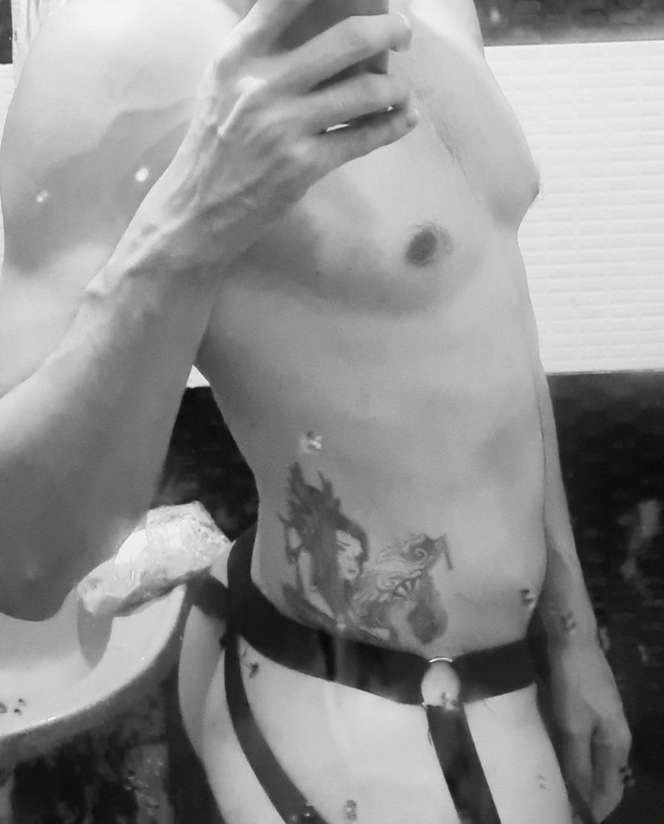 NIKKO 🦄 tweet media