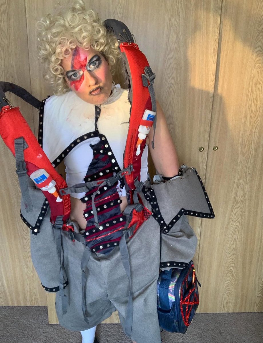Drag_Crave's tweet image. Big D stuns in his "Good Boy" look for King of Drag, now streaming on Revry.