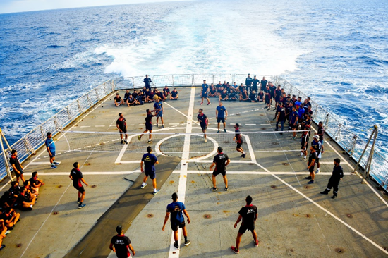 IN_EasternFleet's tweet image. #Midweek reminder
When you are in a hustle, remember to flex your muscle.
When you sweat it out, remember to talk it out.
When your body's craving food, choose something wholesome to lift your mood.
When you are low in spirit, remember to take a minute.
In these moments, small…