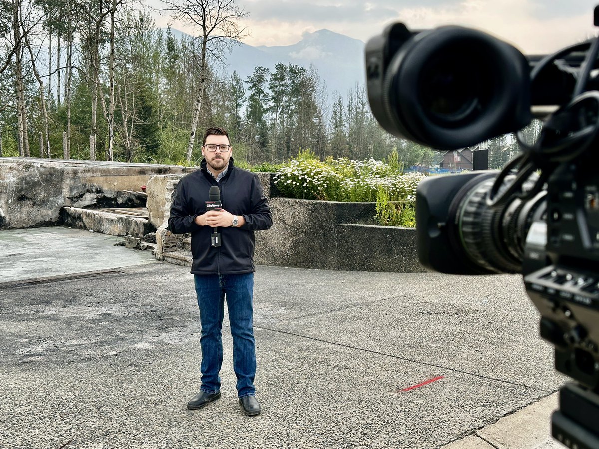 JSJamato's tweet image. Always a pleasure working in #Jasper. Beautiful place, very friendly people.
All the best in the rebuild!
(And sorry for bringing some tough political questions to town, but that’s the job and current media did not start that spat...) #ableg