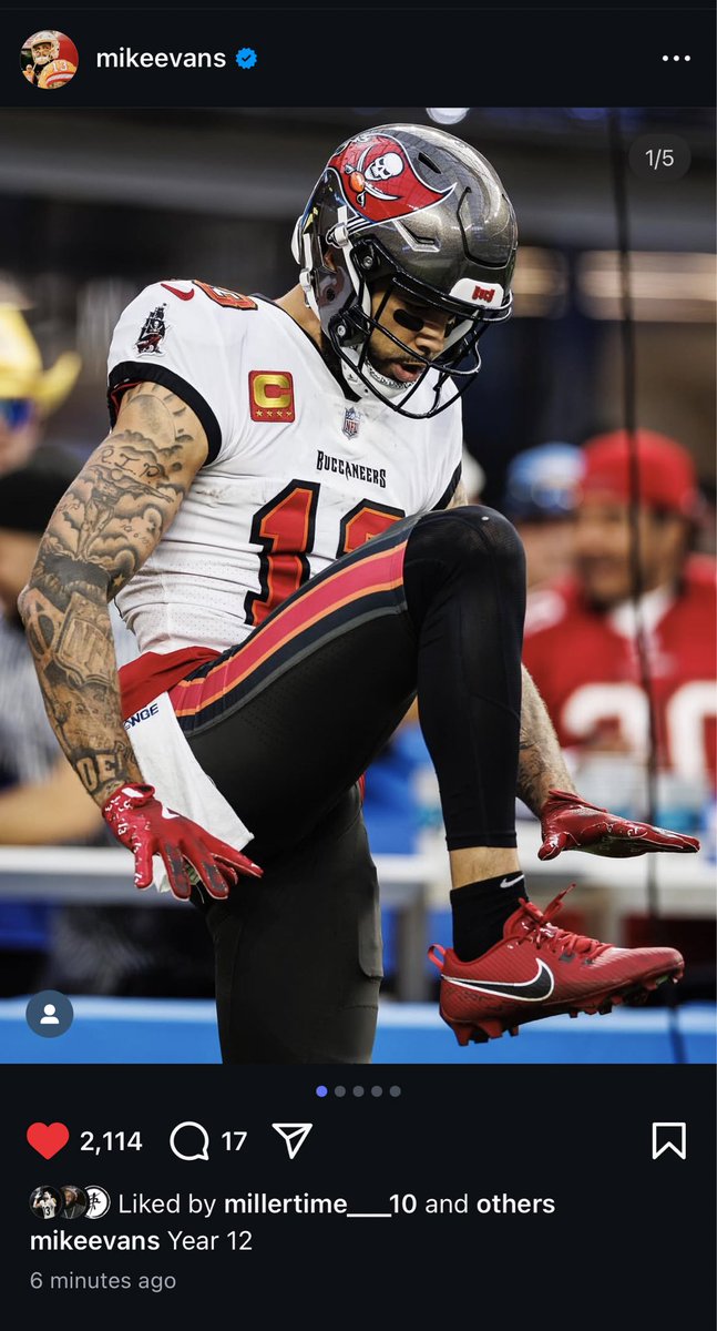 Racermf's tweet image. Babe wake up new Mike Evans Instagram post!!