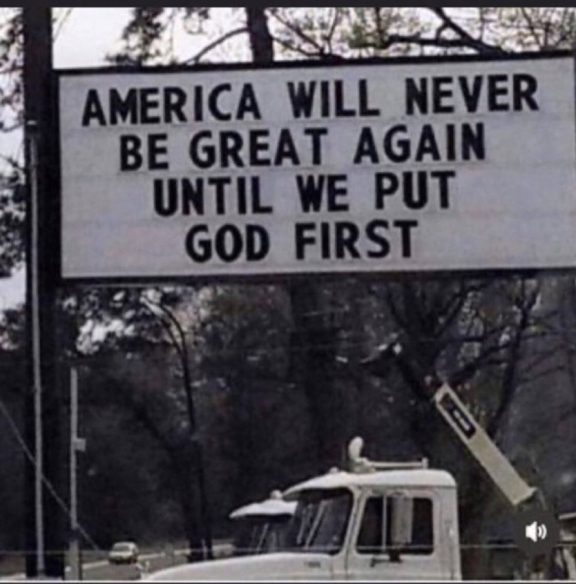 MarineMama2674's tweet image. “Tug of war”
I don’t know about you all, but right now, in this time in history, there is a war on truth. There are talking heads on media that speak a good game, but they never jusxtapose what is happening to the Word. A narrative has been put forth by man to divide the masses…