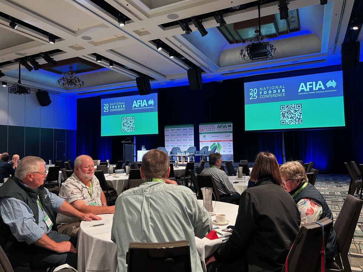 On Monday night we hosted 40 people for the final stop of the @ausfodder pre-conference tour, following their 3-day visit to farms and producers across regional South East Queensland.

It was a great opportunity to catch up with new and familiar faces, share a drink and show them