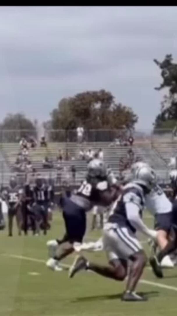 jtuck151's tweet image. Daron Bland make GREAT PLAY on George Pickens 🤯
#dallas #cowboys ##dallascowboys #nfl #dallascowboys #nflmemes #nflhighlights #cowboysfans #nflnews #fyp #cowboysnation #nfltrainingcamp instagr.am/p/DMblhObNxBn/