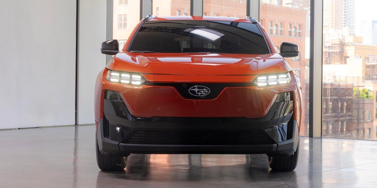 RoadandTrack's tweet image. Why isn't AWD standard on the Subaru Uncharted EV? We asked, and Subaru gave us the truth. bit.ly/40pB6yU