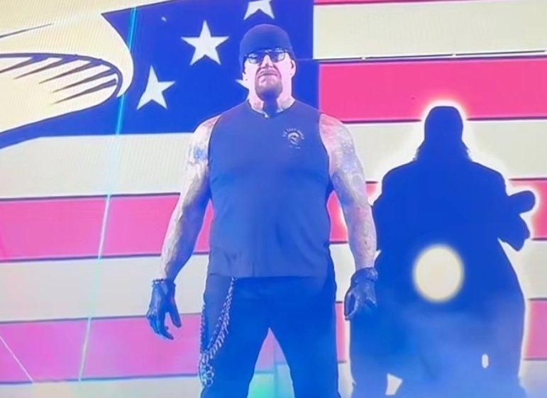 mikejhallgren's tweet image. It was in that moment @_trickwilliams knew...
He fucked up. #WWENXT