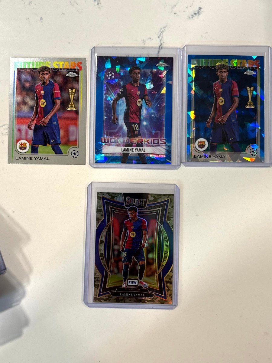 IngoSportsCards's tweet image. Yamal Base - $1
Wonder Kids Sapphire - $10
Future Stars Sapphire - $10
Select Camo - $50
Take all for $65
Shipping 馃嚭馃嚫: $5 Other:
Calculated #TSSS #INGOSPORTSCARDS